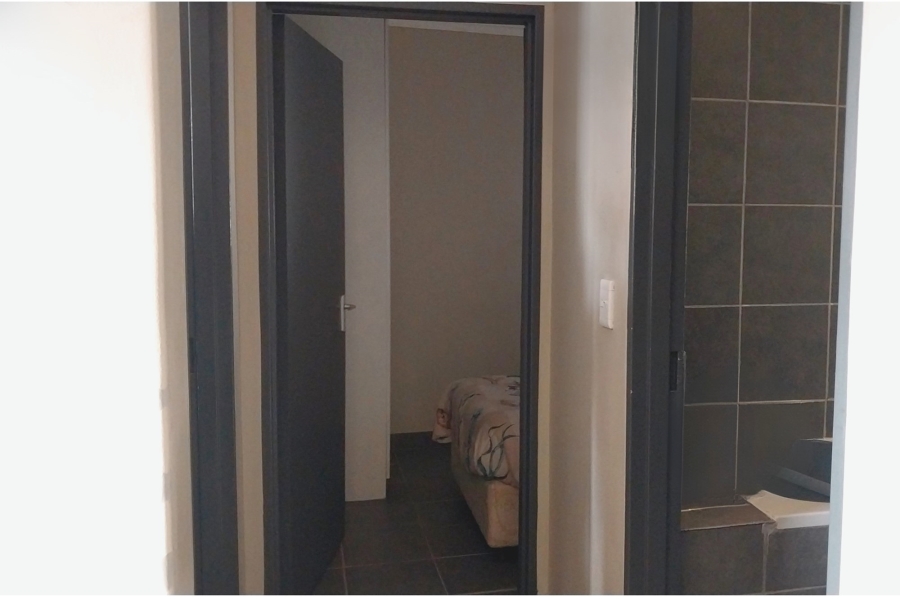2 Bedroom Property for Sale in Scottsdene Western Cape